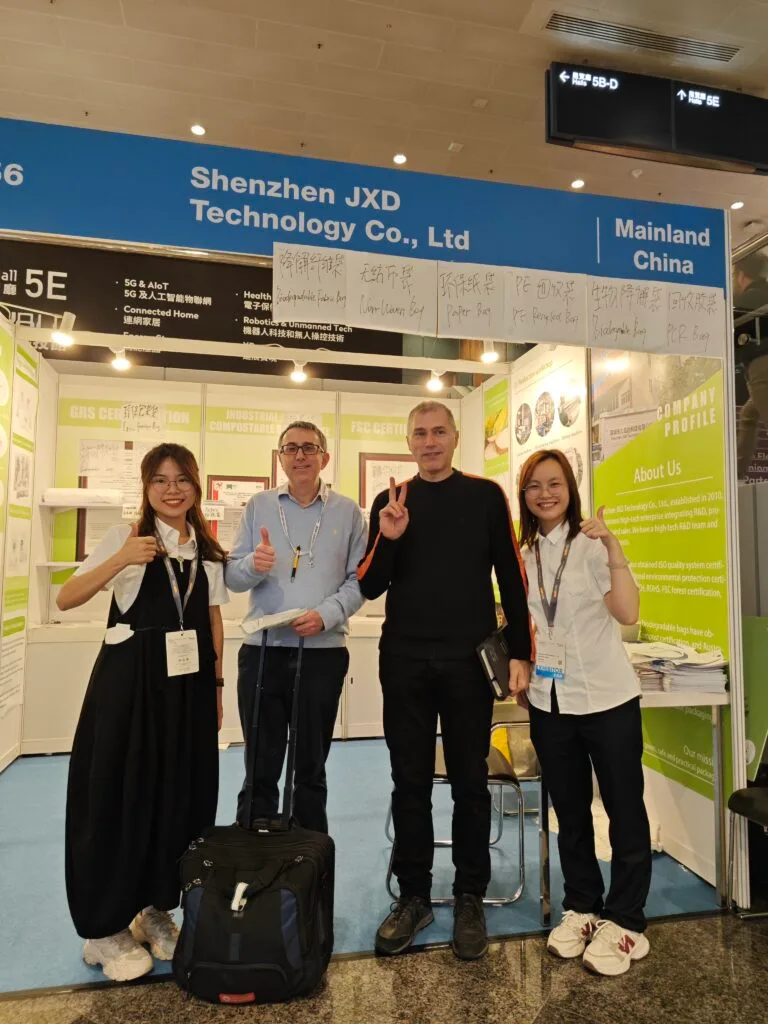 7589ad076e4a1fdbe8e8afb26478fef