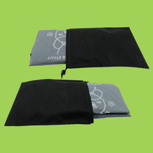 Non-woven fabric drawstring packaging bag