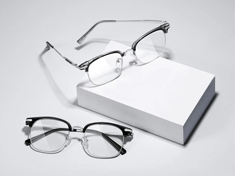 Glasses packaging